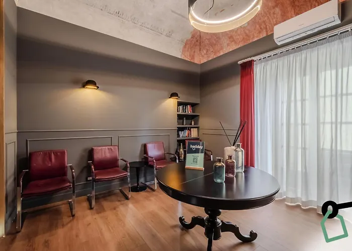 Aparthotel Hotiday Collection - Palco Noir 3*